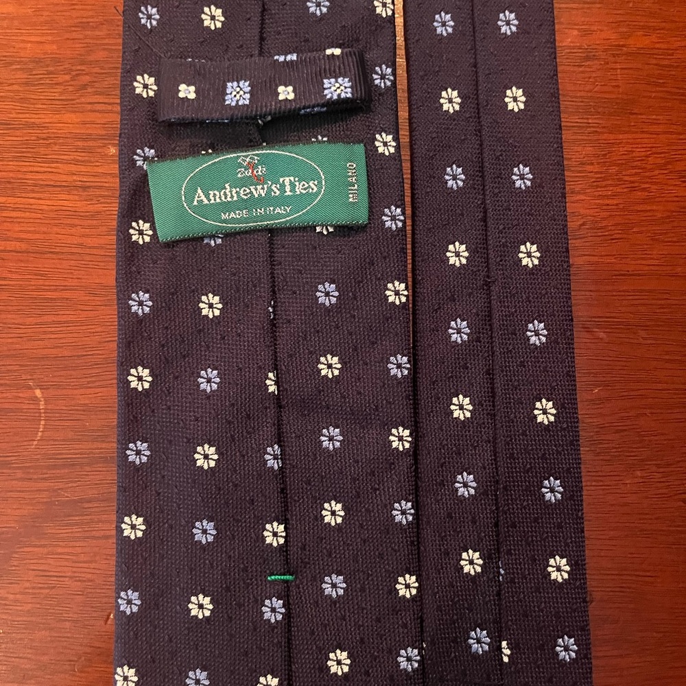 Navy and light blue floral Andrew’s of Milan tie